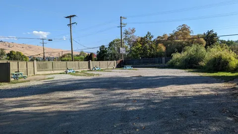 Back-in Leisure Long 50 AMP RV Site — image 1 of 5