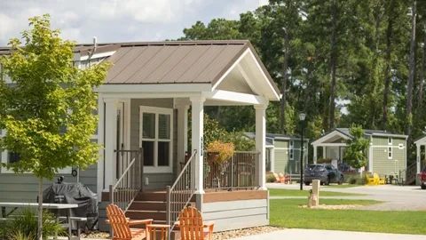 Carolina Cottage Studio — image 2 of 15