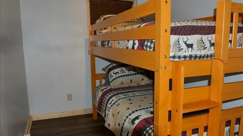 Cabin - Ash — image 2 of 22