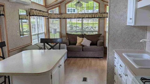 Rental Trailer (24) — image 1 of 6