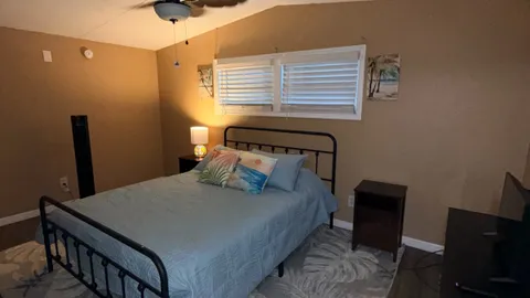 Mobile Home Rental — image 2 of 19