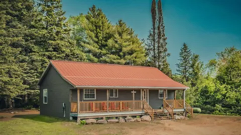 Himbury Cottage — image 1 of 9