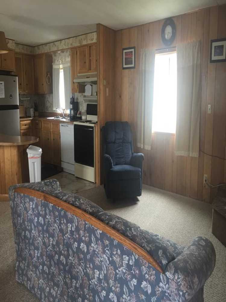 Deluxe Mobile Home/2 bath/3BR/kitchen
