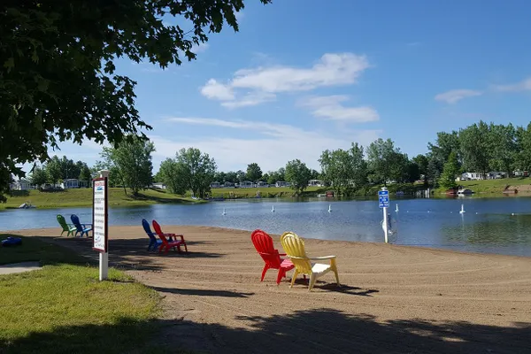 Holiday Shores RV Resort – photo 1