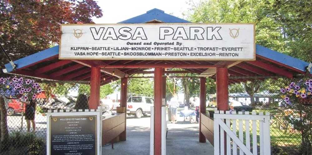 Vasa Park Resort, Bellevue, Washington - Photo 3