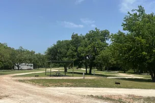 Brazos River Hideout – photo 2