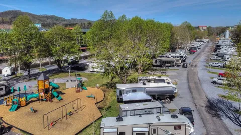 30/50 Amp Premium RV Site — image 7 of 7