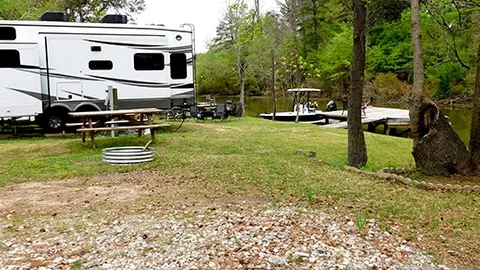 Creek Waterfront W/E RV — image 6 of 6