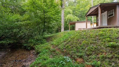 Rustic Cabin — image 2 of 19