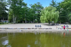 Lake Dunmore Kampersville – photo 5
