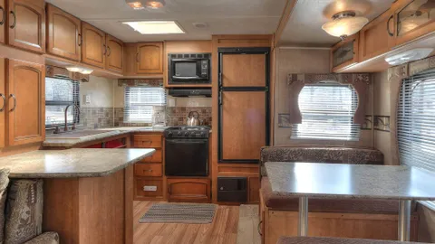 RV Rentals - RV 74 Can't Bear to Leave — image 10 of 10
