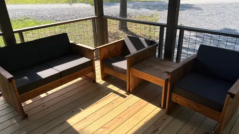 Cindy Bear™-Villa Cabin (Pet Friendly) — image 2 of 8