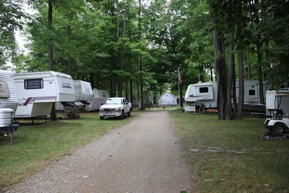 Winding Creek Camp - Photo 2