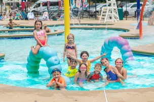 HOS Sun Retreats Hospitality Creek – photo 4