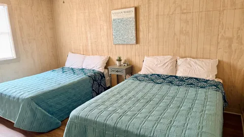 2 Bedroom, 1 Bath Stocked - 10 People — image 2 of 6