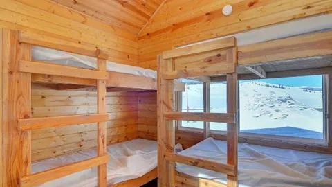 Sleeper Cabin — image 1 of 1