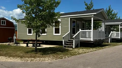 PARK MODEL CABIN — image 1 of 14