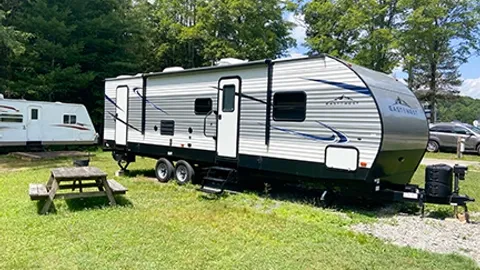 RV Rental with Bunks — image 1 of 6