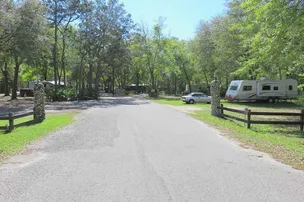 Country Oaks Campground & RV Park – photo 3