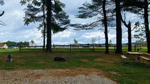Oakie's Circle / Single Tent Site — image 3 of 3