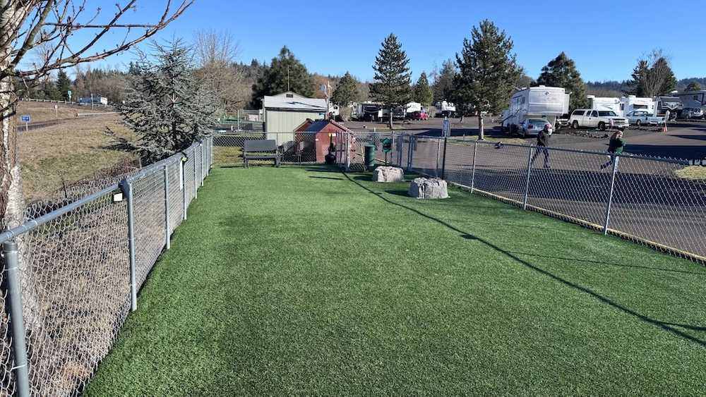Emerald Valley RV Park, Jefferson, Oregon - Photo 4