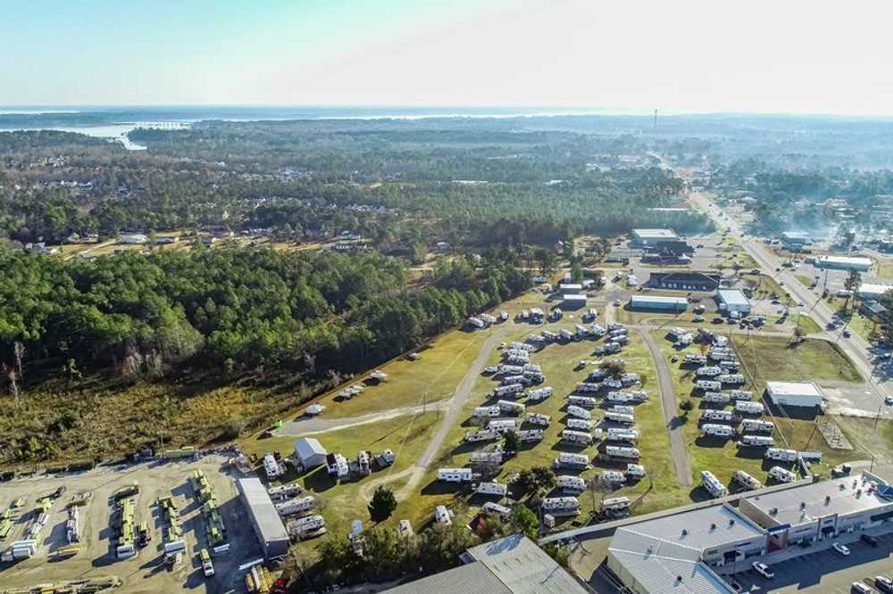 Silver Sands RV Park - Photo 3