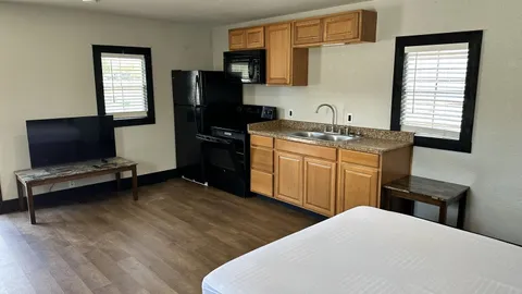 Cabin with Queen Bed — image 2 of 4