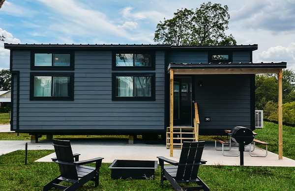 Firewheel Cabin