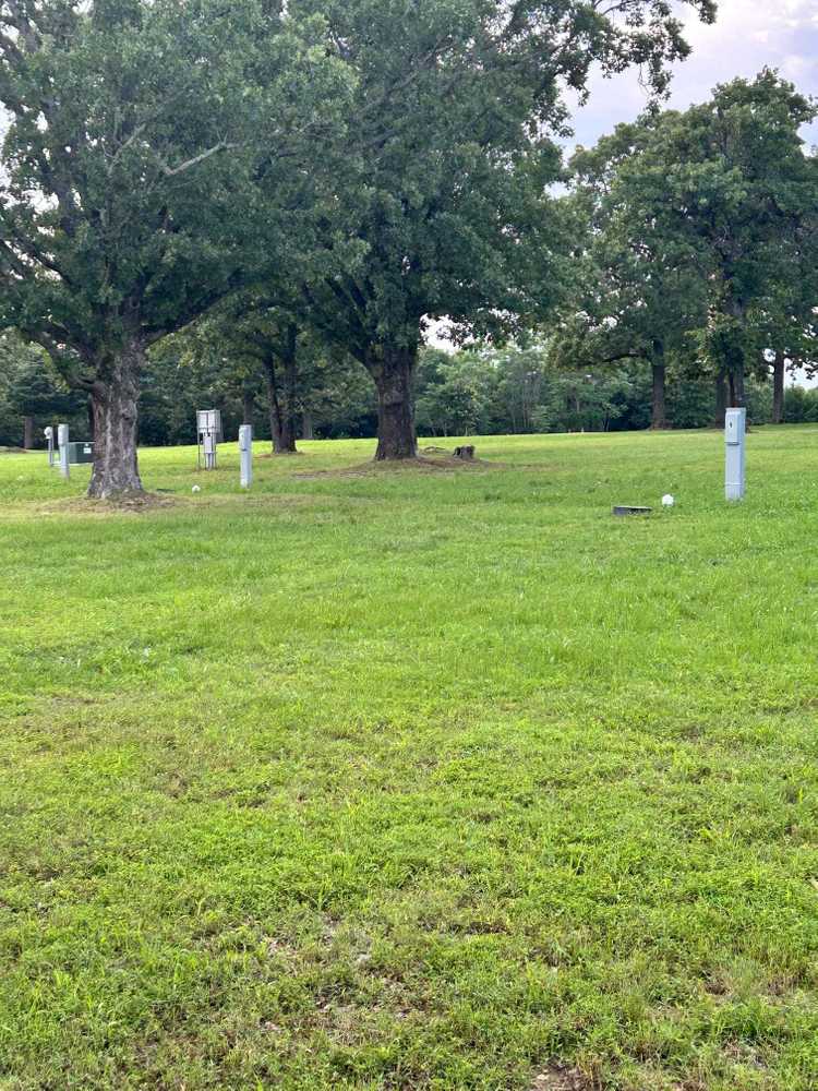 Cobb RV Park, Tahlequah, Oklahoma - Photo 5