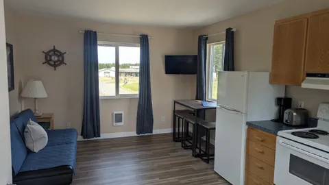 Otter Cottage — image 1 of 3
