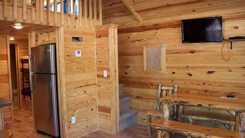 Bear-Themed Cottage — image 2 of 18