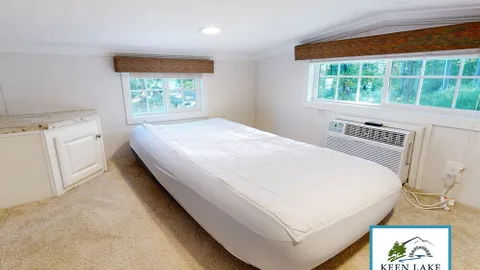 Morning Glory Cottage — image 2 of 8