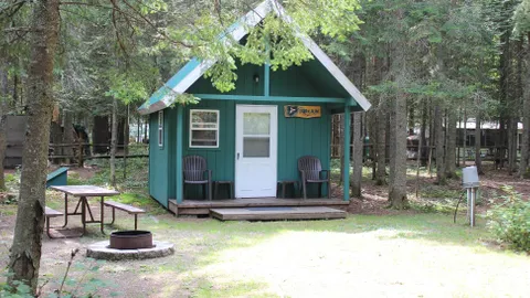 Small Cabin — image 1 of 5