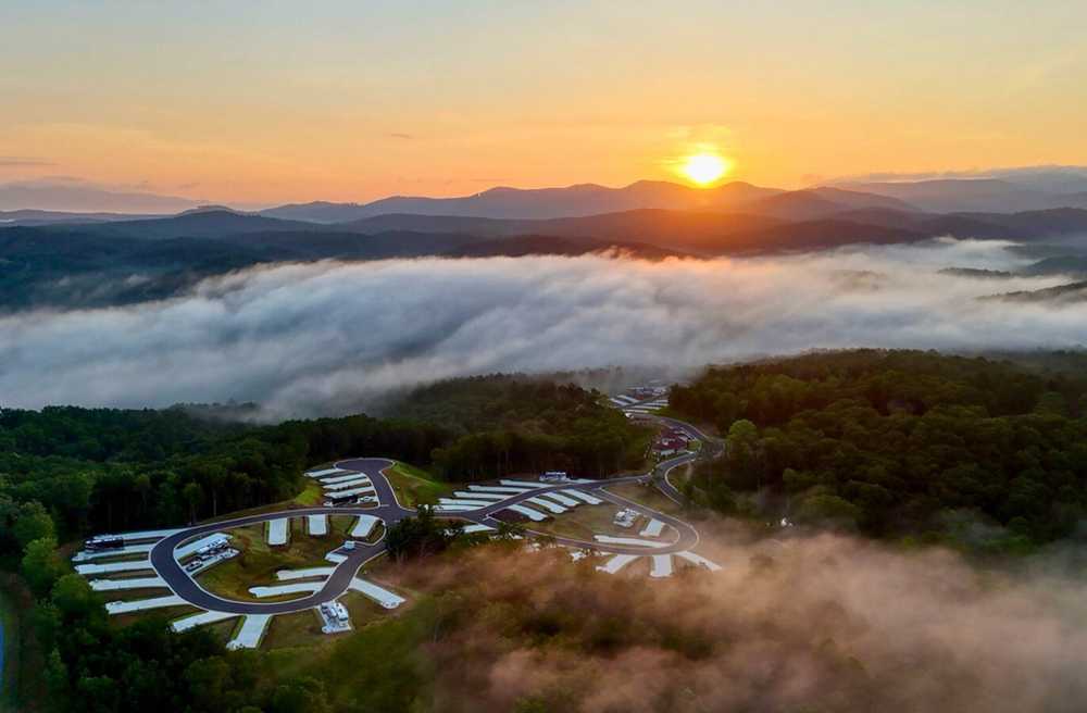 Talking Rock Motorcoach Resort, Talking Rock, Georgia - Main Photo