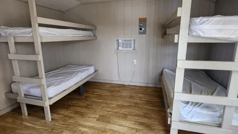 Lake View Cabin — image 5 of 5