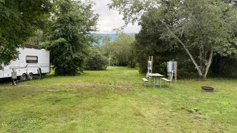 50 AMP Full Hook-UP Pull-In — image 1 of 1
