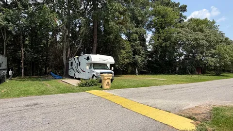 30 Amp Full Hookup RV Site — image 1 of 4