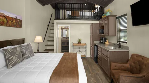 Chalet with Loft and Deck — image 7 of 7