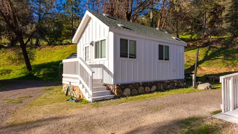 Boom Town Cabin — image 2 of 6