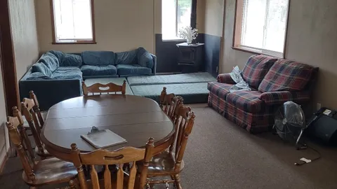 Beach House — image 2 of 7