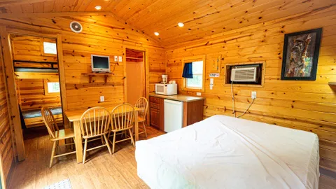 Studio Lodge w/ Bathroom — image 2 of 3