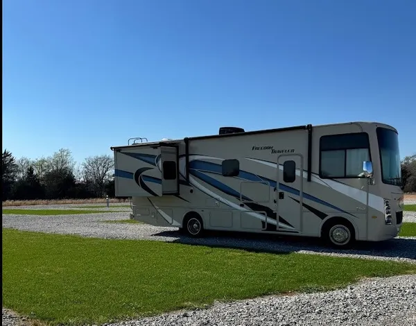 Roadrunner Ranch RV Resort, Marietta, Oklahoma campground