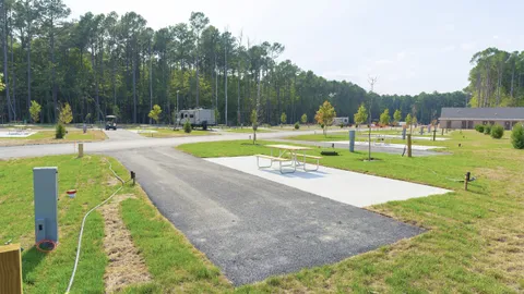 Premium Full Hookup Back-in RV Site — image 2 of 11