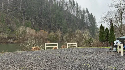 30 Amp Deluxe River View RV Site — image 1 of 6