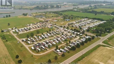 Pull Through RV Site: Partial Riverview — image 1 of 8