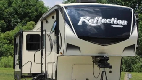 Premium RV Sites — image 1 of 6