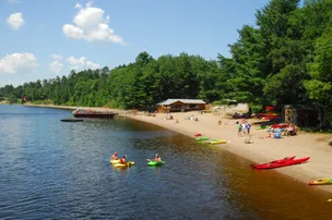 Whitewater Cottage & RV Resort – photo 2