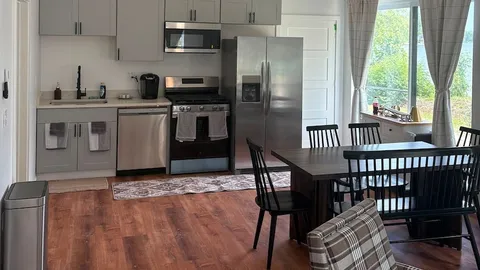 Duplex — image 1 of 9