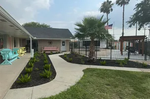 VIP La Feria RV Park – photo 5