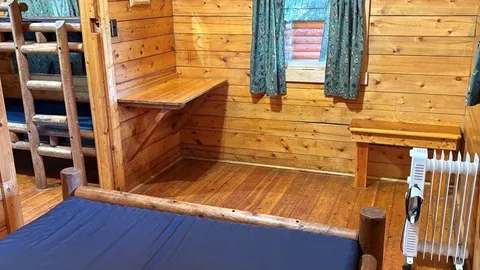 Two Room Cabin - Pet Friendly — image 2 of 4
